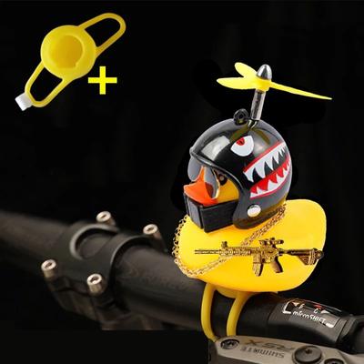 Inspired Living Yellow Rubber Duck Car Ornament With Helmet Propeller Fun Dashboard Duck Decoration & Squeeze Toy y1