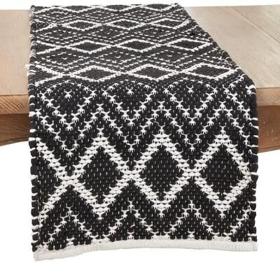 Saro Lifestyle Handcrafted Delight Diamond Chindi Table Runner