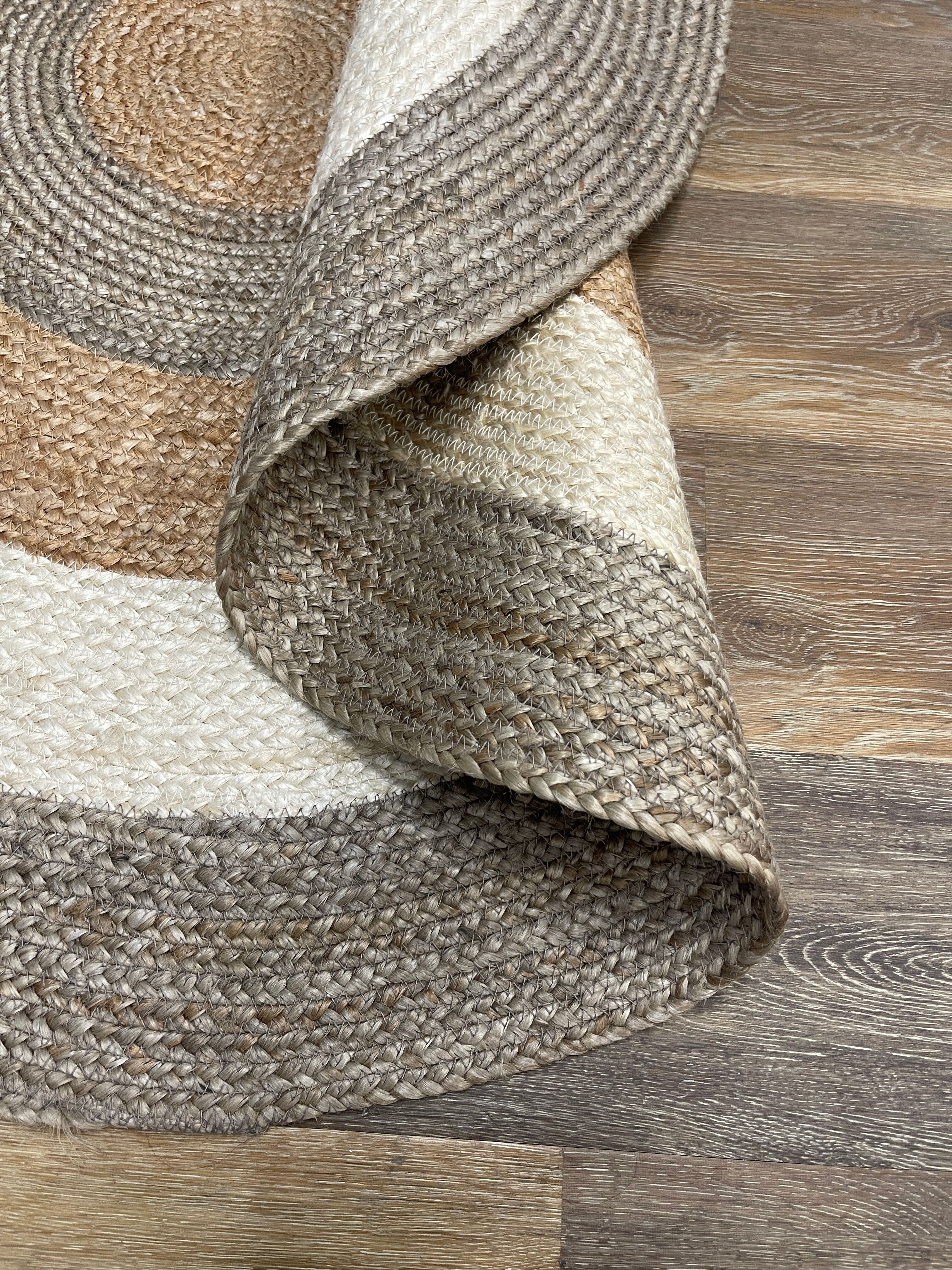 Teppich "Terra Rings", beige (natur, beige, taupe), H:10mm Ø:120cm, Jute, MYFLAIR MÖBEL & ACCESSOIRES, Teppiche, Teppich, Juteteppich, handgeflochten, Wendeteppich, gestreift, reine Naturfaser natur, beige, taupe Ø 120cm 1 Stk., 10mm, Ø 120cm