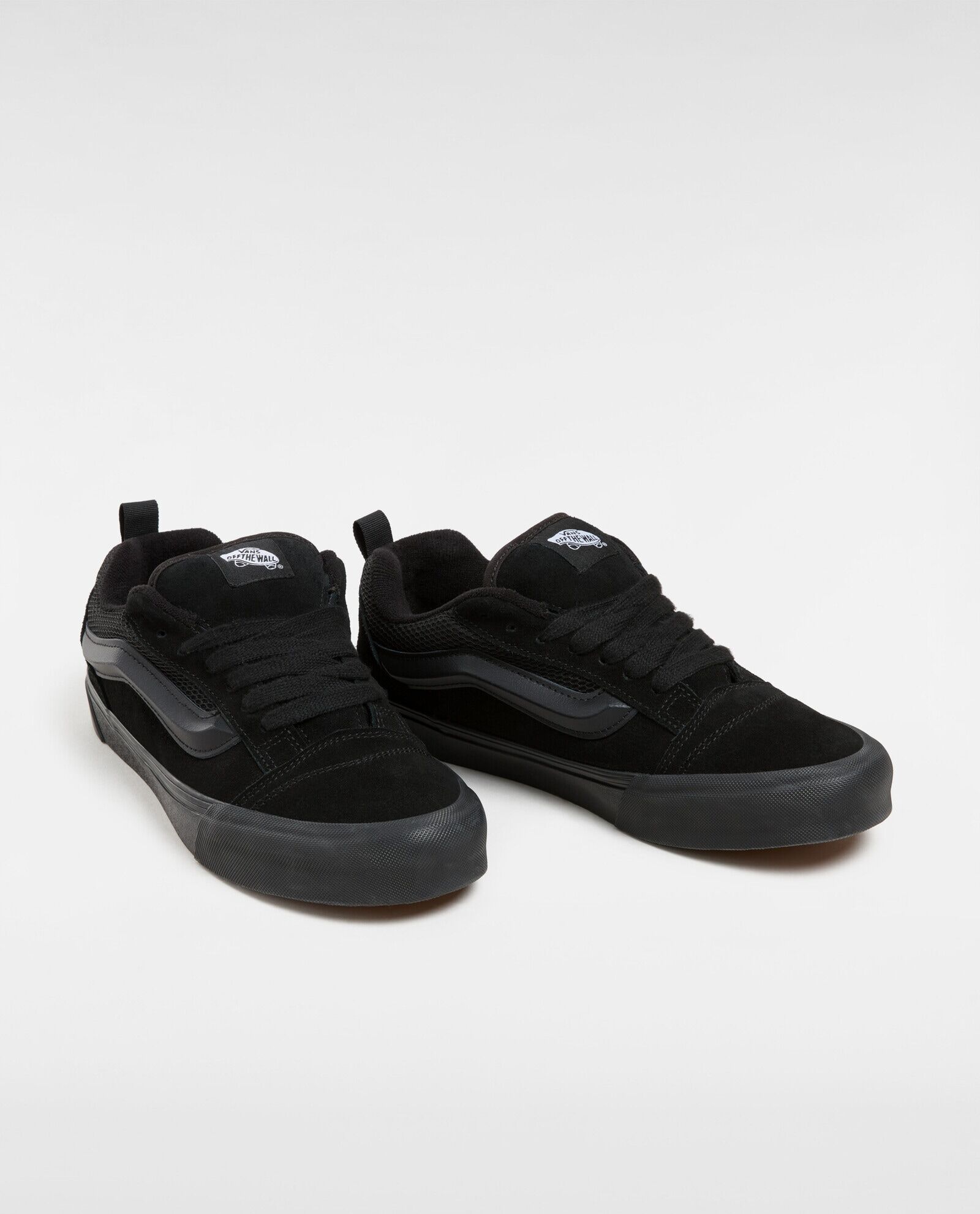 Sneaker VANS "Knu Skool", Damen, Gr. 44, schwarz (bka, schwarz, schwarz), Leder, Schuhe Sneaker, mit gepolsterter Zunge für Oversized-Look bka, schwarz, schwarz 44