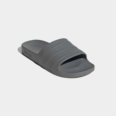 Badesandale ADIDAS SPORTSWEAR "ADILETTE AQUA BADESCHLAPPEN", Damen, Gr. 37, grau (grau three, grau three, grau three), Synthetik, Schuhe, Badelatschen
