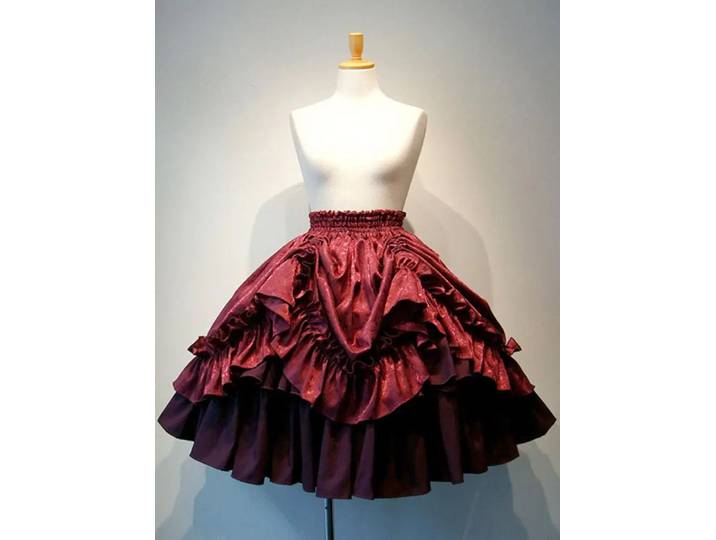 Jupes gothiques Lolita SK blanches à lacets et volants