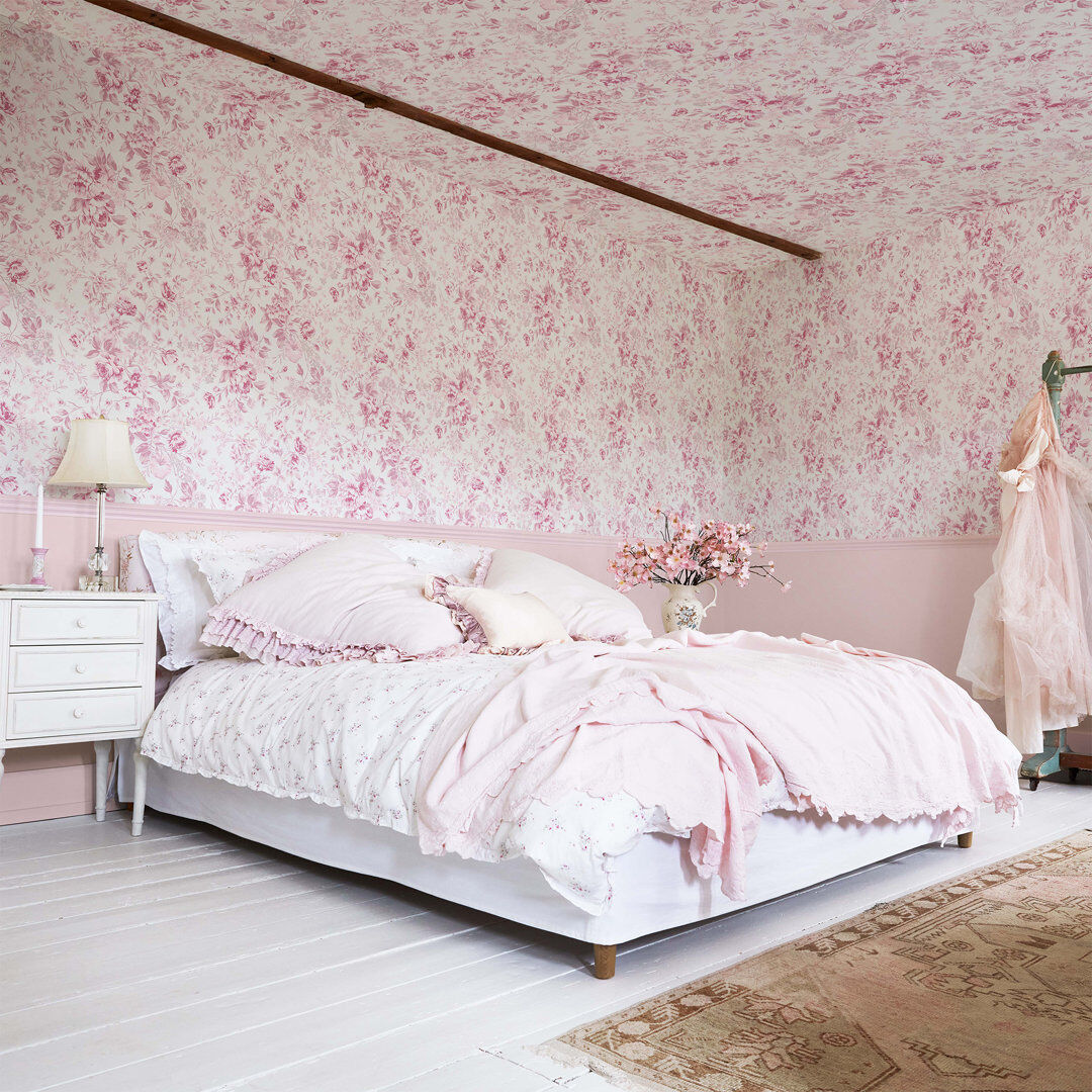Shabby Chic by Rachel Ashwell by Rachel Ashwell Romantic Rose Floral 10m x 52cm Wallpaper Roll Pink 100cm L