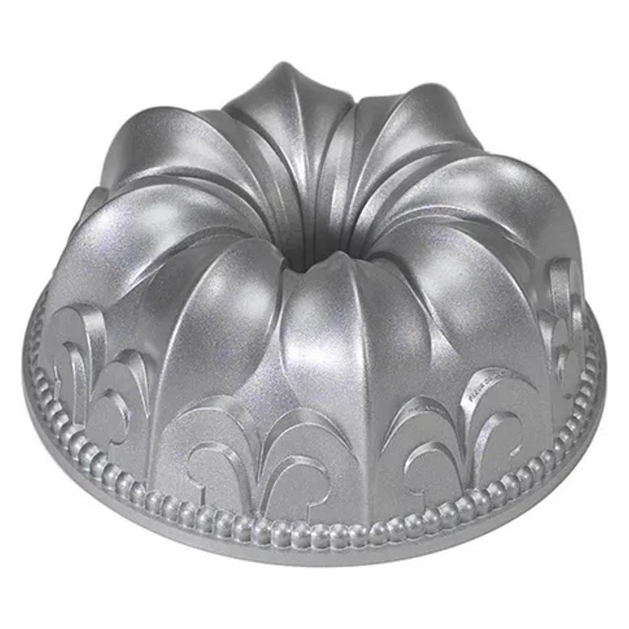 Nordic Ware - Fleur De Lis Bundt Pan (23.50 cm) (C-53237) Mindestbestellmenge: 3 Stück
