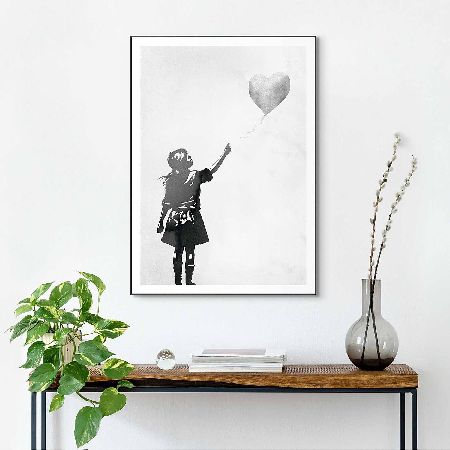 home24 Ingelijste afbeelding Balloon Girl, zwart, 50 x 70 x 1 cm