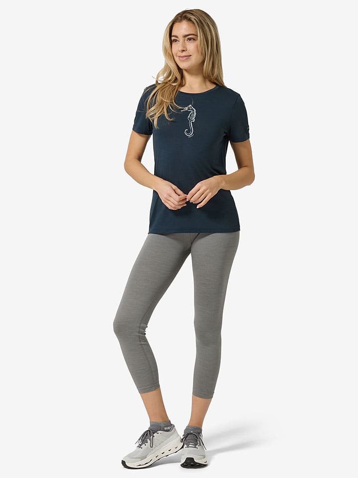 super.natural Trainingsshirt "Sea Horse" in Dunkelblau - M