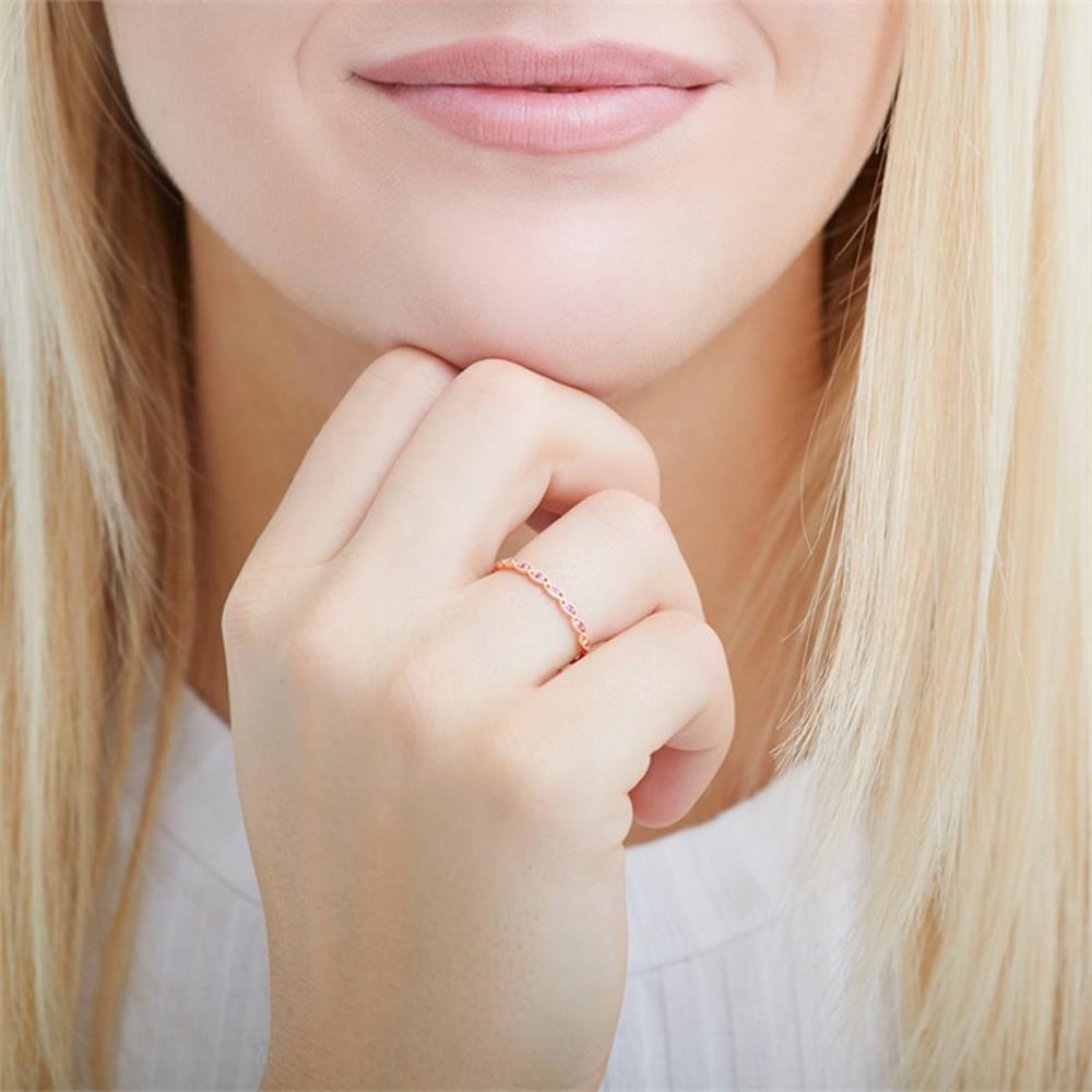 Unique 585er Roségold Ring mit Rubinen rosé