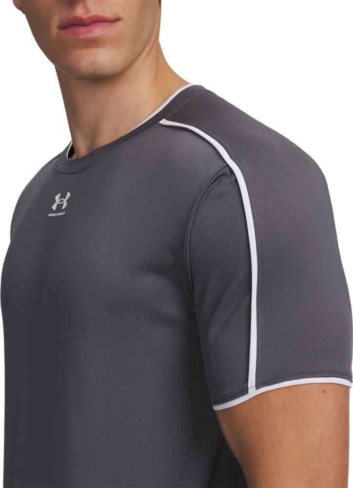 Trainingsshirt UNDER ARMOUR "UA M CHALLENGER TRAIN SS", Herren, Gr. S, castlerock,, weiß, Obermaterial: 100% Polyester, Shirts Trainingsshirt, für Fussball und Training, sportlich, mit Mesh-Einsätzen castlerock,, weiß S