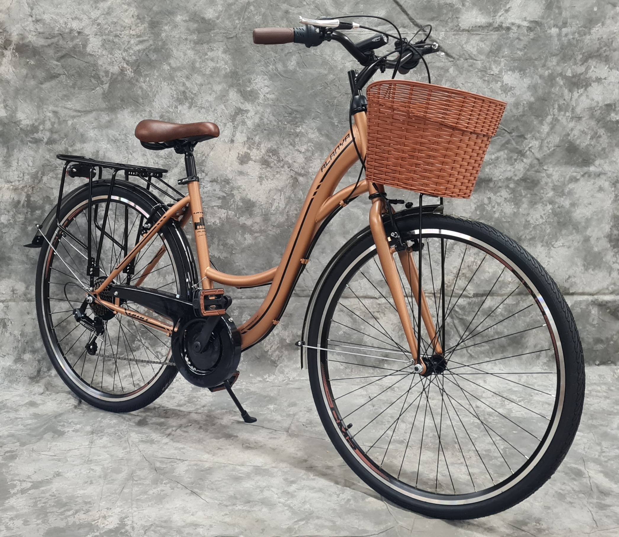 28 Zoll Damencityrad 21-Gang Shimano Kettenschaltung, Gepäckträger, Licht und Korb NEU 2810-GOLD (2024)