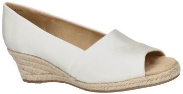 Easy Street Jasper - Womens 7.5 White Sandal N