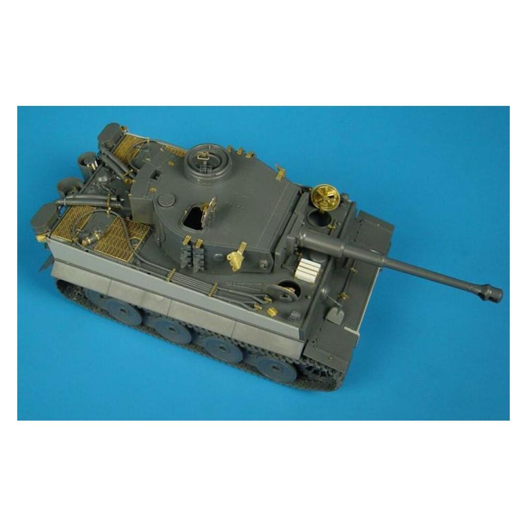 Hauler TIGER I ausf E for TAMIYA (SPH48003)
