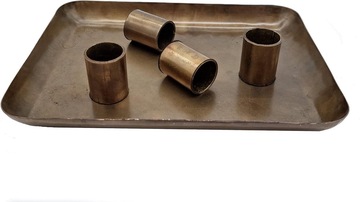 Gouden Metalen Kandelaar voor 4 Staafkaarsen met Magnetische Houders