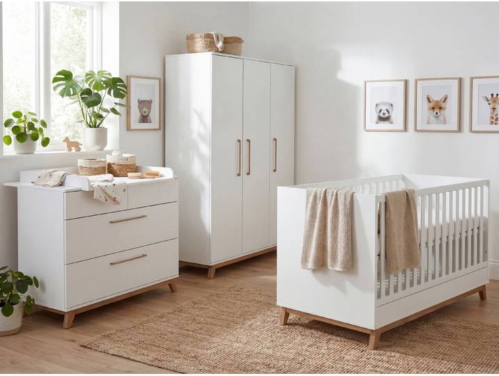 arthur berndt Babyzimmer-Komplettset Lina, (Spar-Set, 3-tlg., Wickelkommode, Kleiderschrank, Babybett), Bett + Wickelkommode + Kleiderschrank, Soft-Close