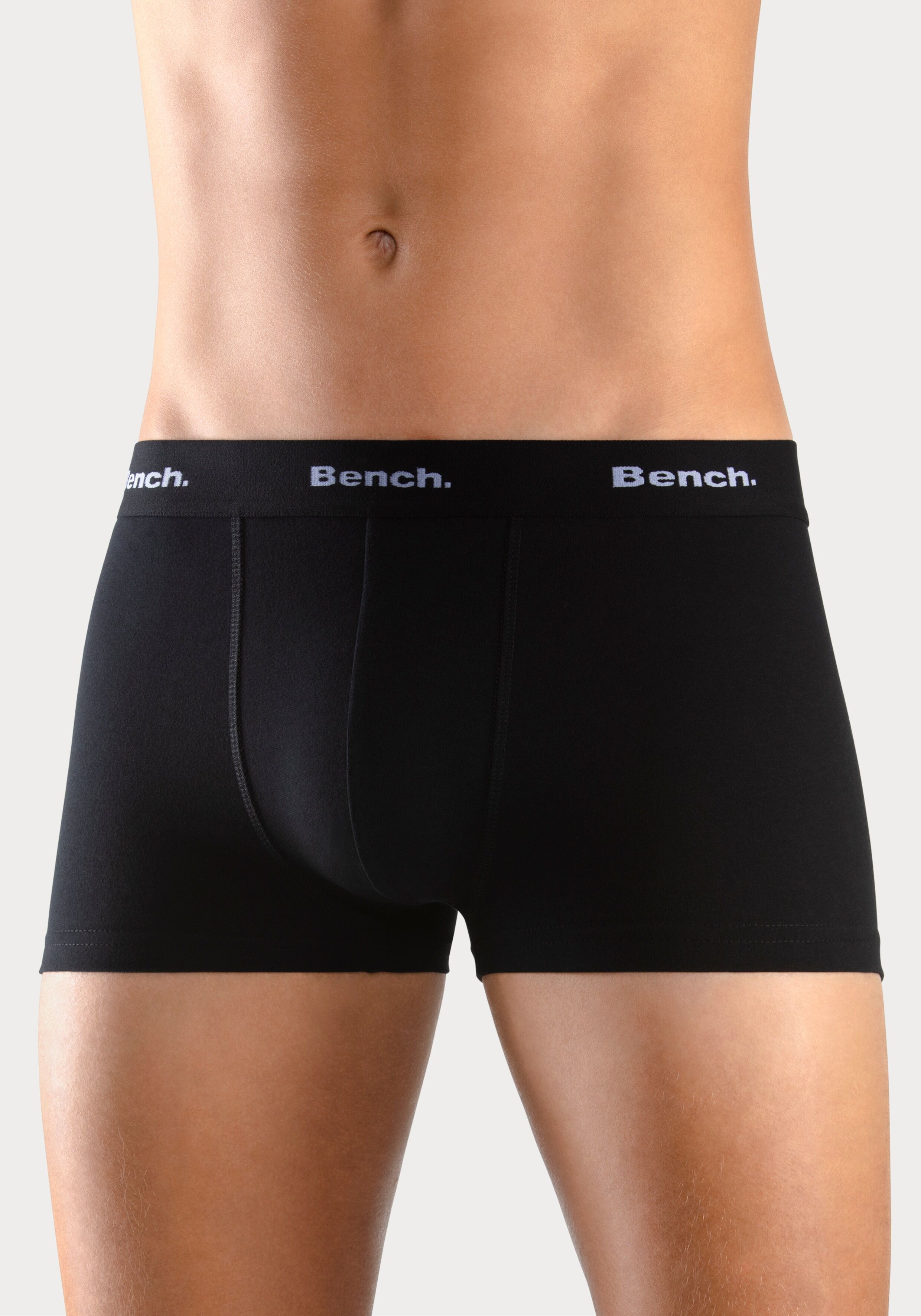Hipster BENCH., Herren, Gr. L, 4 Stk., schwarz, Jersey, Obermaterial: 95% Baumwolle, 5% Elasthan, unifarben, körpernah, Unterhosen Hipster, knapp sitzende Boxershorts aus Baumwollmischung schwarz L, 4 Stk.