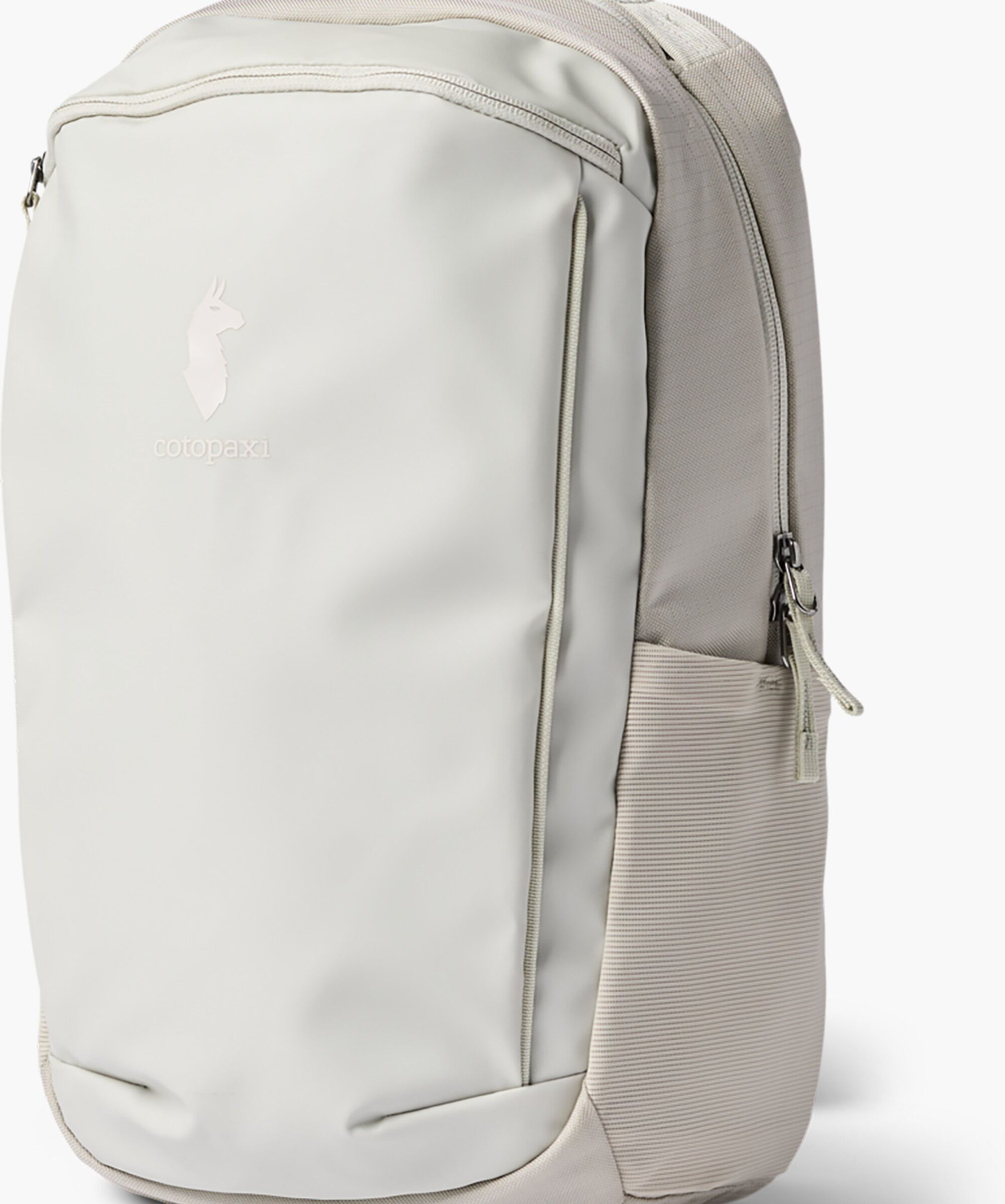 Cotopaxi Mochila Unisex Allpa 18L. Gris claro