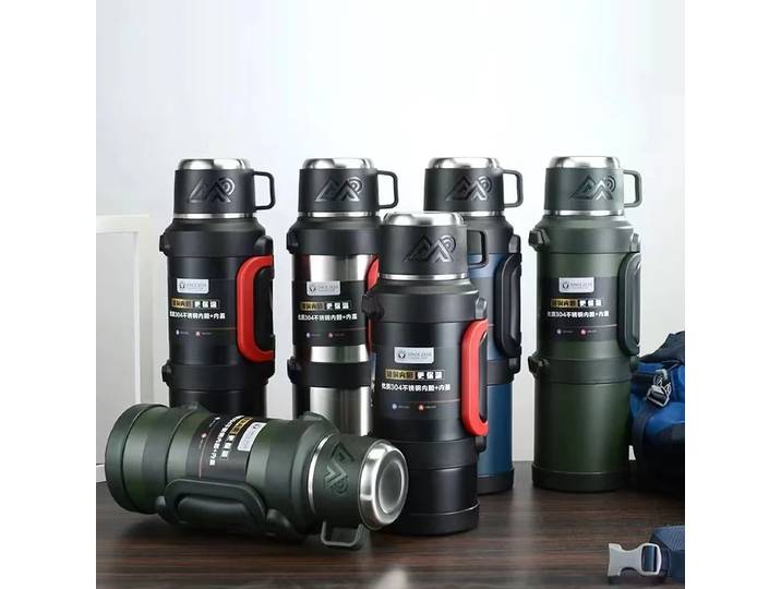Bouteille isolée de grande capacité en acier inoxydable 316, bouteille d'eau sous vide pour voyage en plein air, bouilloire de voyage, bouilloire d'eau portable