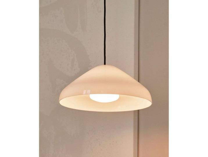 Pao 350 Pendelleuchte Opal Glass - HAY - Wohnzimmer