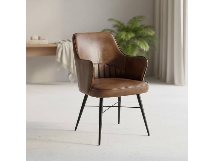 Chaise vintage en cuir avec accoudoirs - Yard