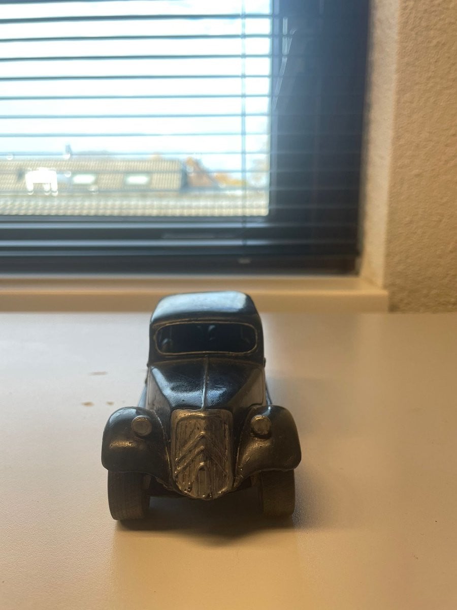 Citroen Traction Avant Polystone Tafeldecoratie