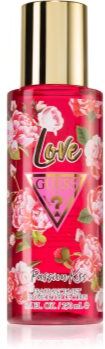 Guess Love Passion Kiss desodorizante corporal em spray para mulheres 250 ml. Love Passion Kiss