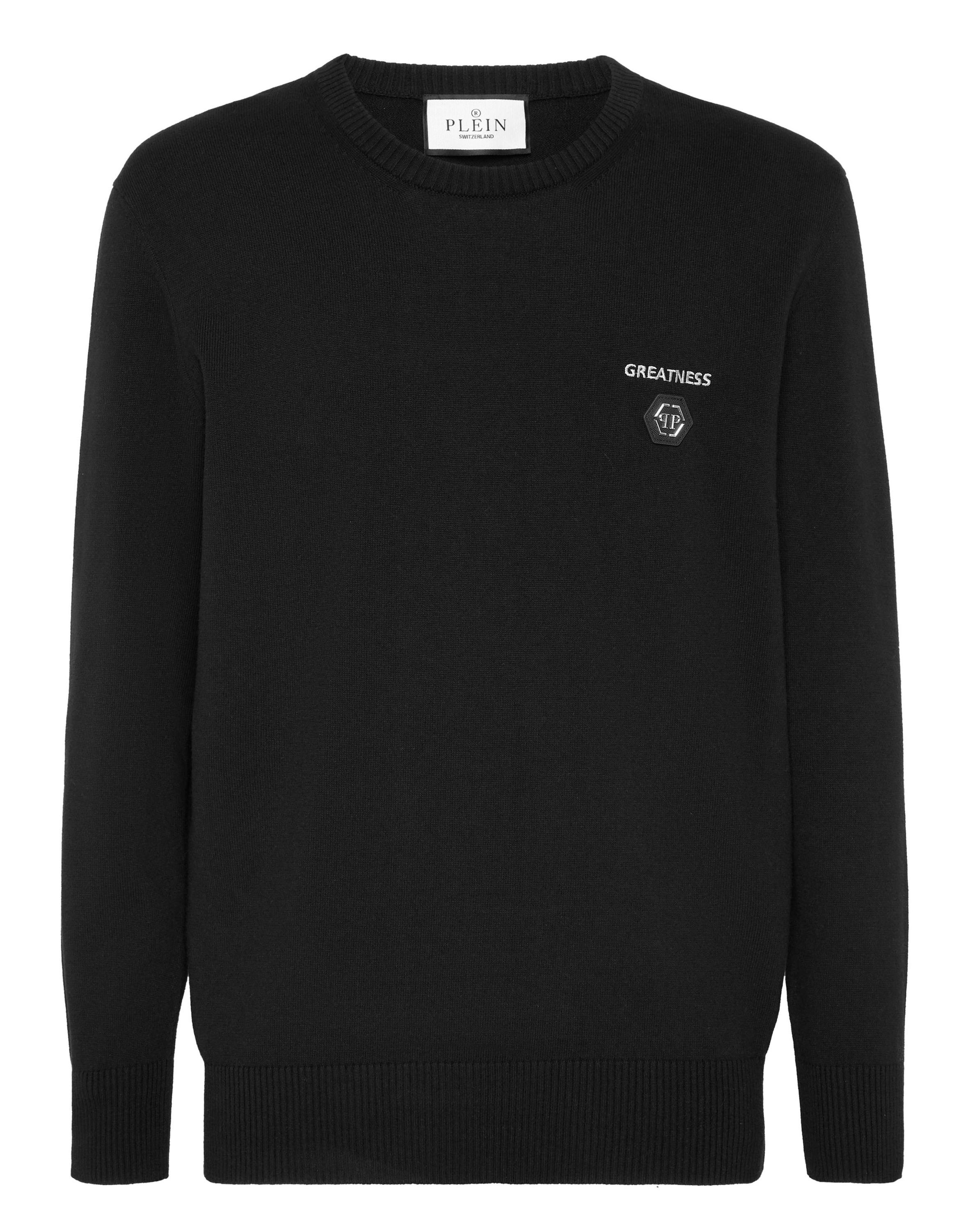Round Neck Pullover Greatness