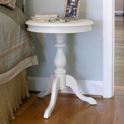 Carolina Chair And Table Co. Bishop Accent Table Antique Ivory , Antique Ivory