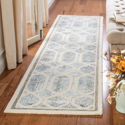 SAFAVIEH Handmade Artistry Mallaury Geometric Wool Rug