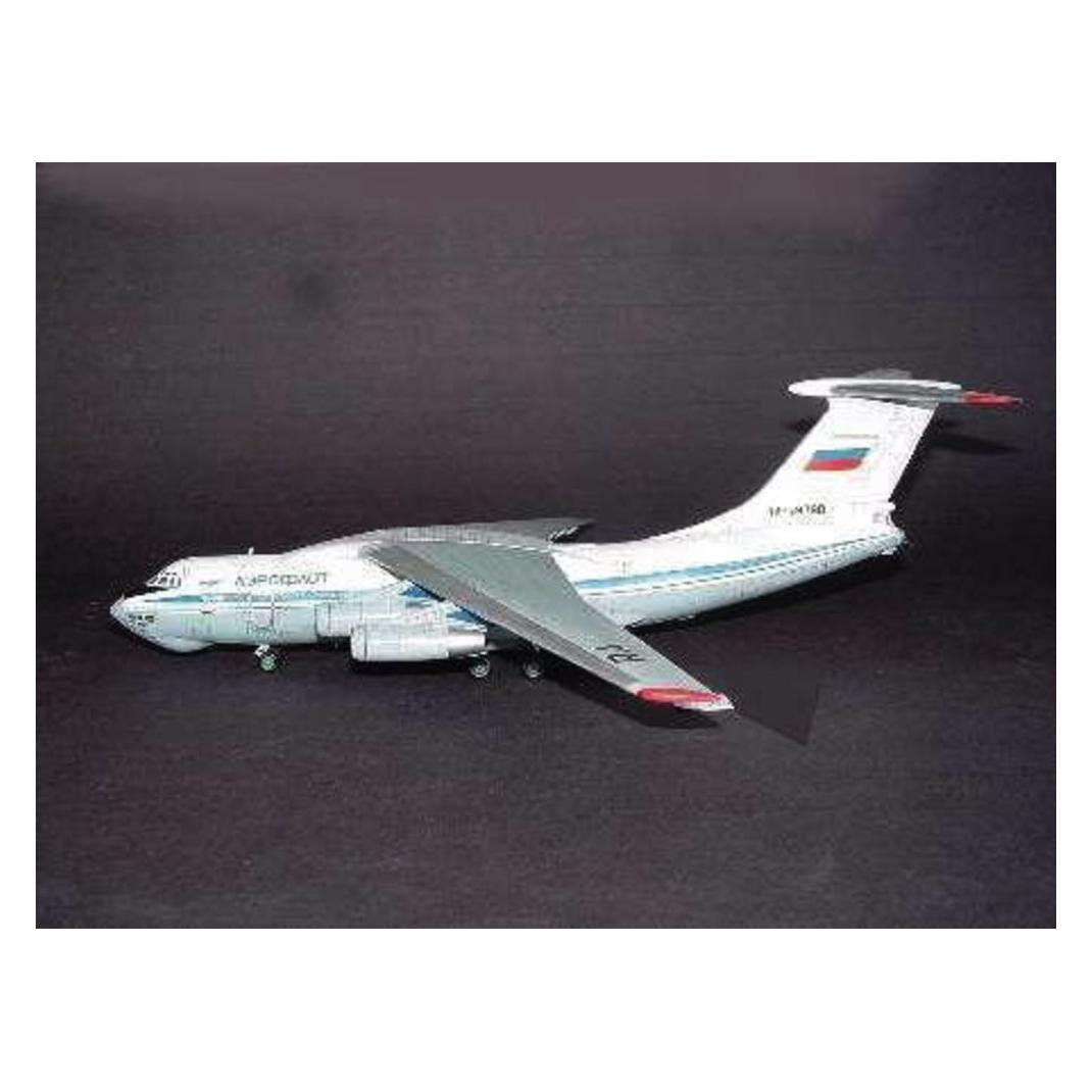 Trumpeter Iljushin IL-76 Candid Transport (03901)