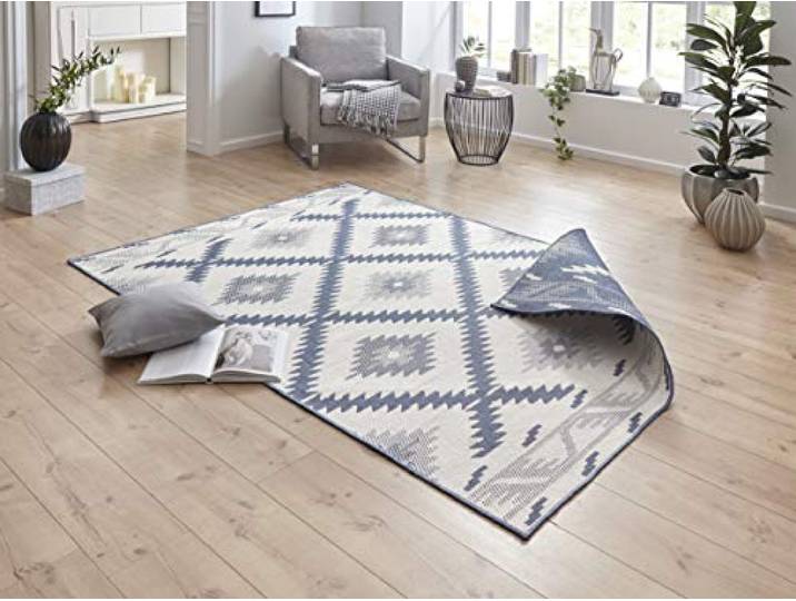 NORTHRUGS In- und Outdoor Teppich Malibu 120x170cm - Wendeteppich Wetterfest Modern Geometrisches Muster Läufer für Balkon Terrasse Garten Wintergarten Wohnzimmerteppich Wasserfest in Blau Creme