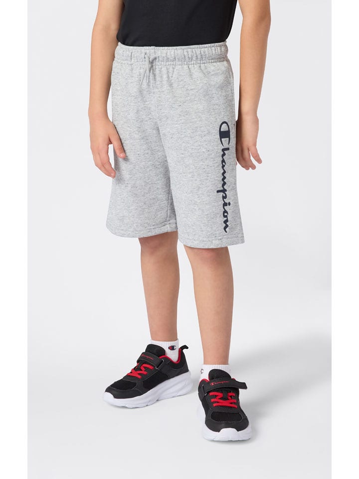 Champion Sweatshorts in Grau - 134/140