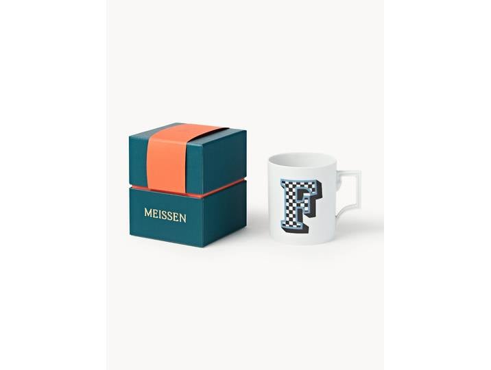 Westwing x MEISSEN, Handgefertigte Tasse Initials mit Dekor-Motiv