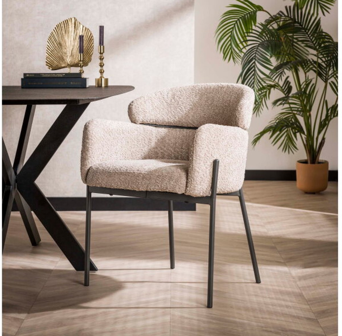Set van 2 Eetkamerstoelen Dylan Bouclé Zandkleur van Meubelplaats