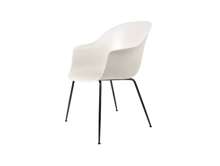 GUBI Bat Stoel alabaster white, zwart stalen onderstel