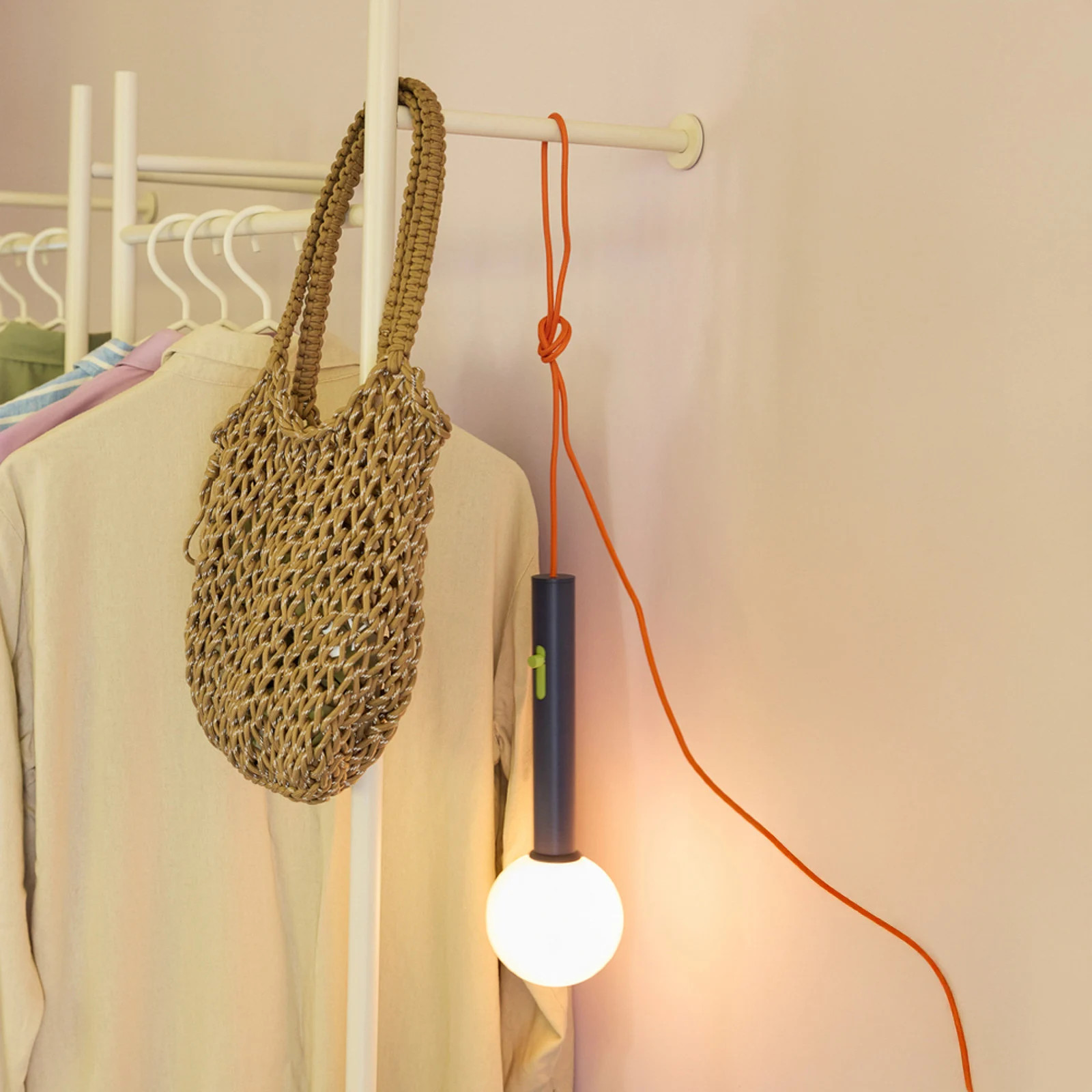Hübsch Talk LED wandlamp blauw/oranje metaal lengte: 30 cm