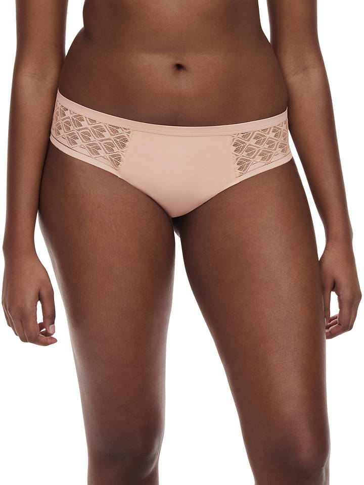 Chantelle Slip in Beige - 42