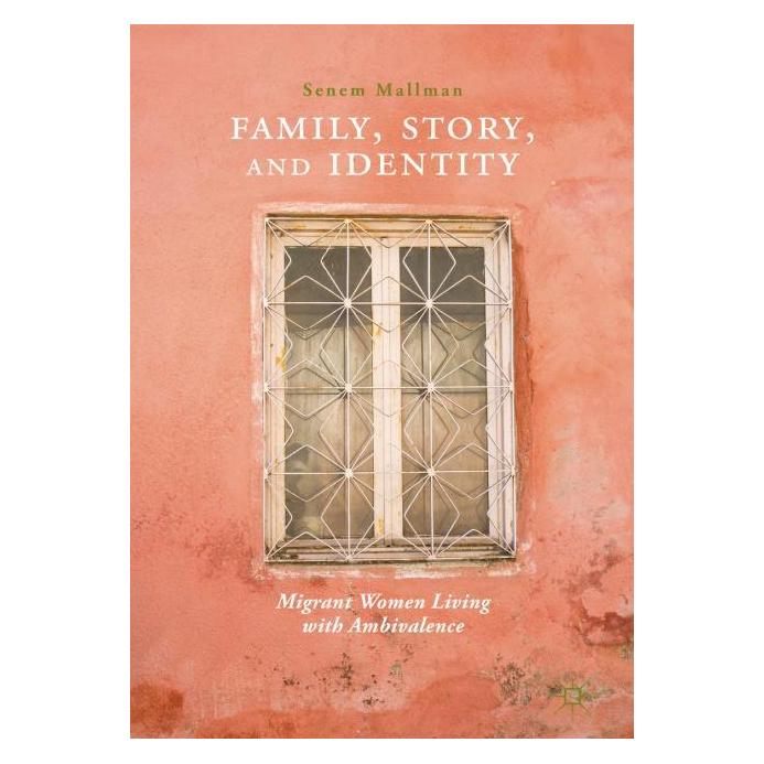 Springer Family, Story, and Identity (Englisch, Hardcover, Senem Mallman) (71873584)