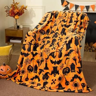 Uplift Picks Halloween Fleece Throw Blanket Black Bat Pumpkin Ghost Skull Design 03 120x150cm