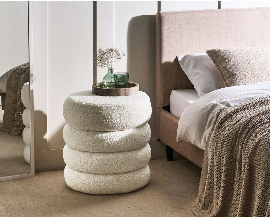 Beliani SUMPTER 43 cm W Boucle Round Pouffe Off White 47cm H X 43cm W X 43cm D