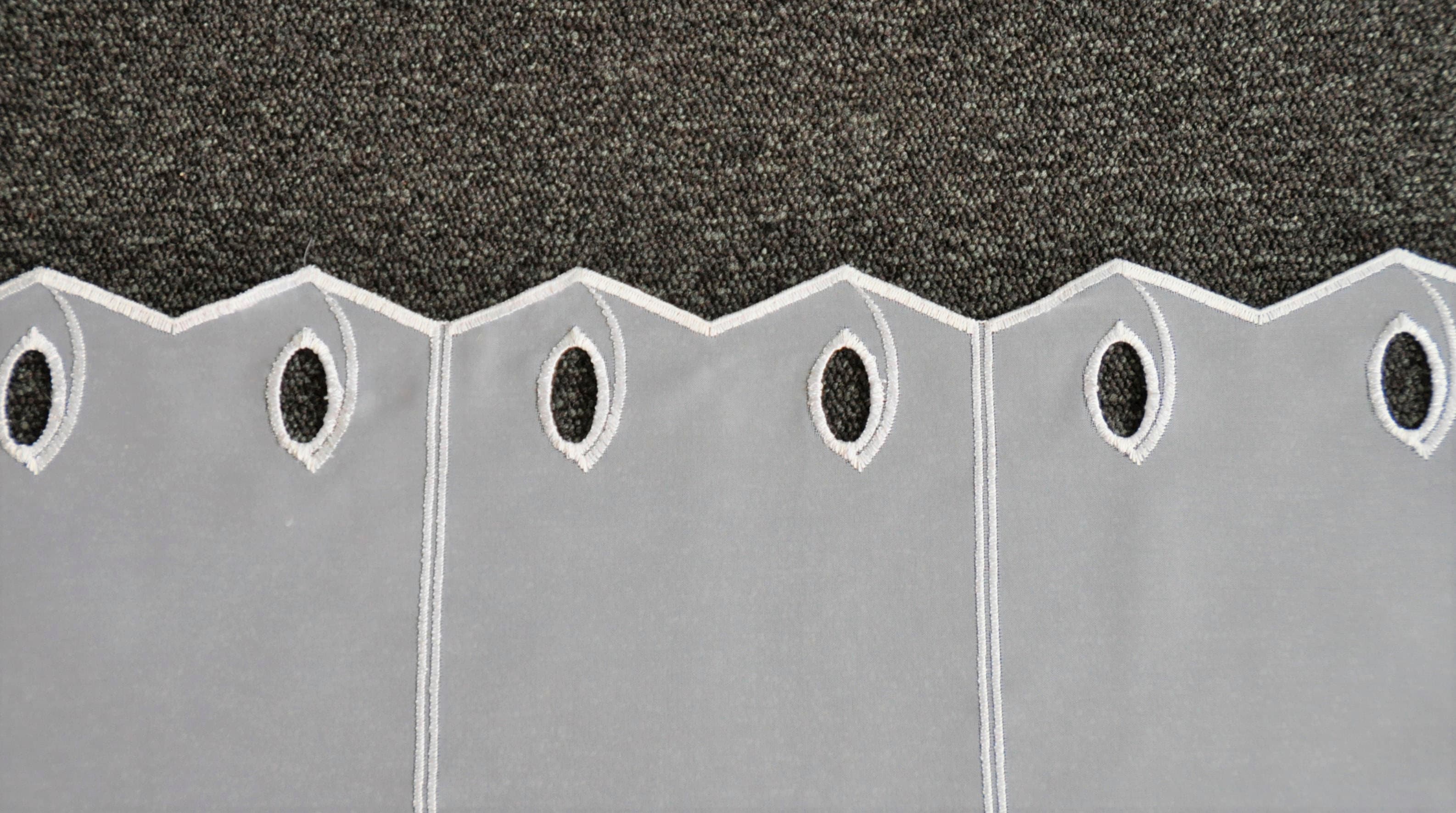 Scheibengardine STICKEREIEN PLAUEN "Grafik" Gr. 3, weiß, B:95cm H:90cm, Polyester, Gardinen, Scheibengardine
