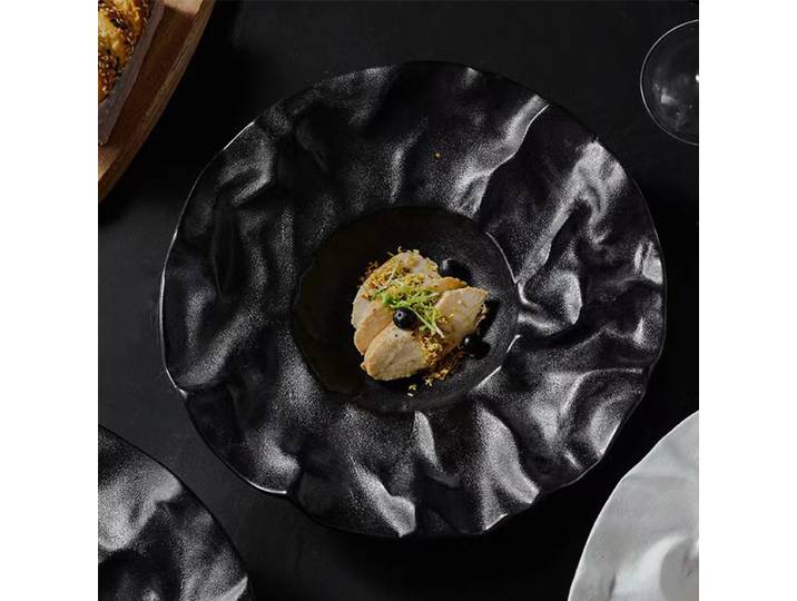 Assiette à chapeau assiette profonde assiette de nourriture occidentale créative plat de conception artistique commerciale vaisselle d'hôtel en céramique japonaise