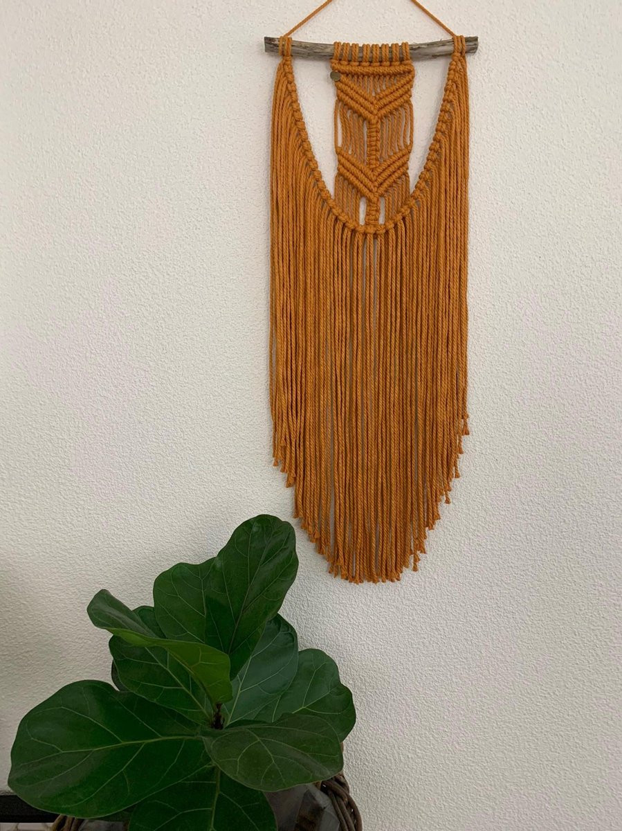 Macrame wandkleed Meyan muurdecoratie oker