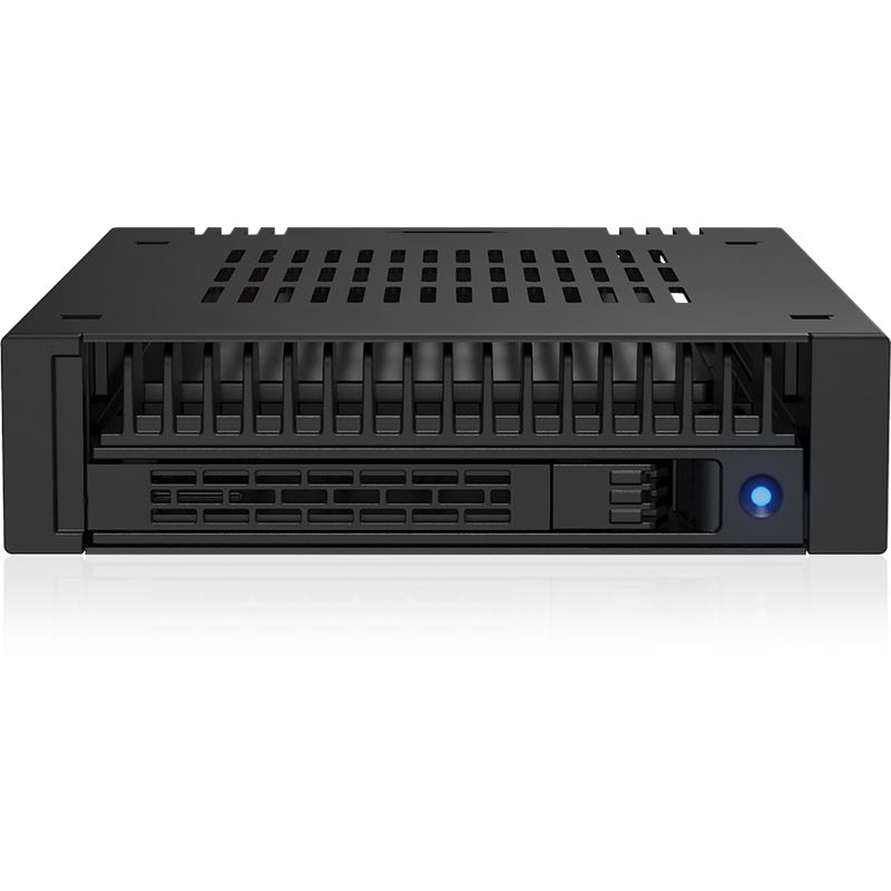 ICY Dock We-Ra. 1x2.5" PCIe 4.0 NVMe U.2/U.3 to MCIO 1x3.5"