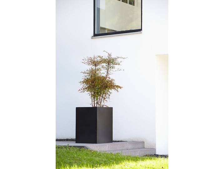 Outdoor Pflanztopf Naqra 40 x 40cm Schwarz 40 x 40 cm