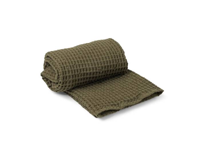 Ferm Living - Organic Badetuch, 70 x 140 cm, olive