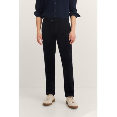 Cordhose BUGATTI "Modern Fit", Herren, Gr. 34, Länge 30, blau (390, marine), 77% Baumwolle, 22% Lyocell, 1% Elasthan, unifarben, normal, Hosen Cordhose, mit Soft Touch & Stretch-Komfort