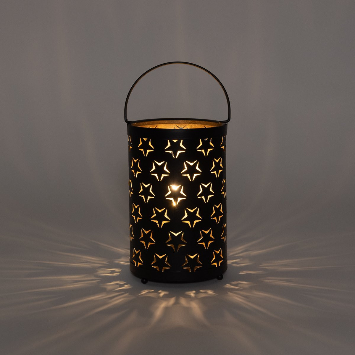 Anna Collection Led sfeer lantaarn zwart met sterren voor buiten B12 x H19 cm