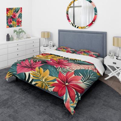 DESIGN ART "Designart ""Jungle pattern florals Palm leaves II"" Jungle Bedding Cover Set - Traditional Bed Set with Shams"