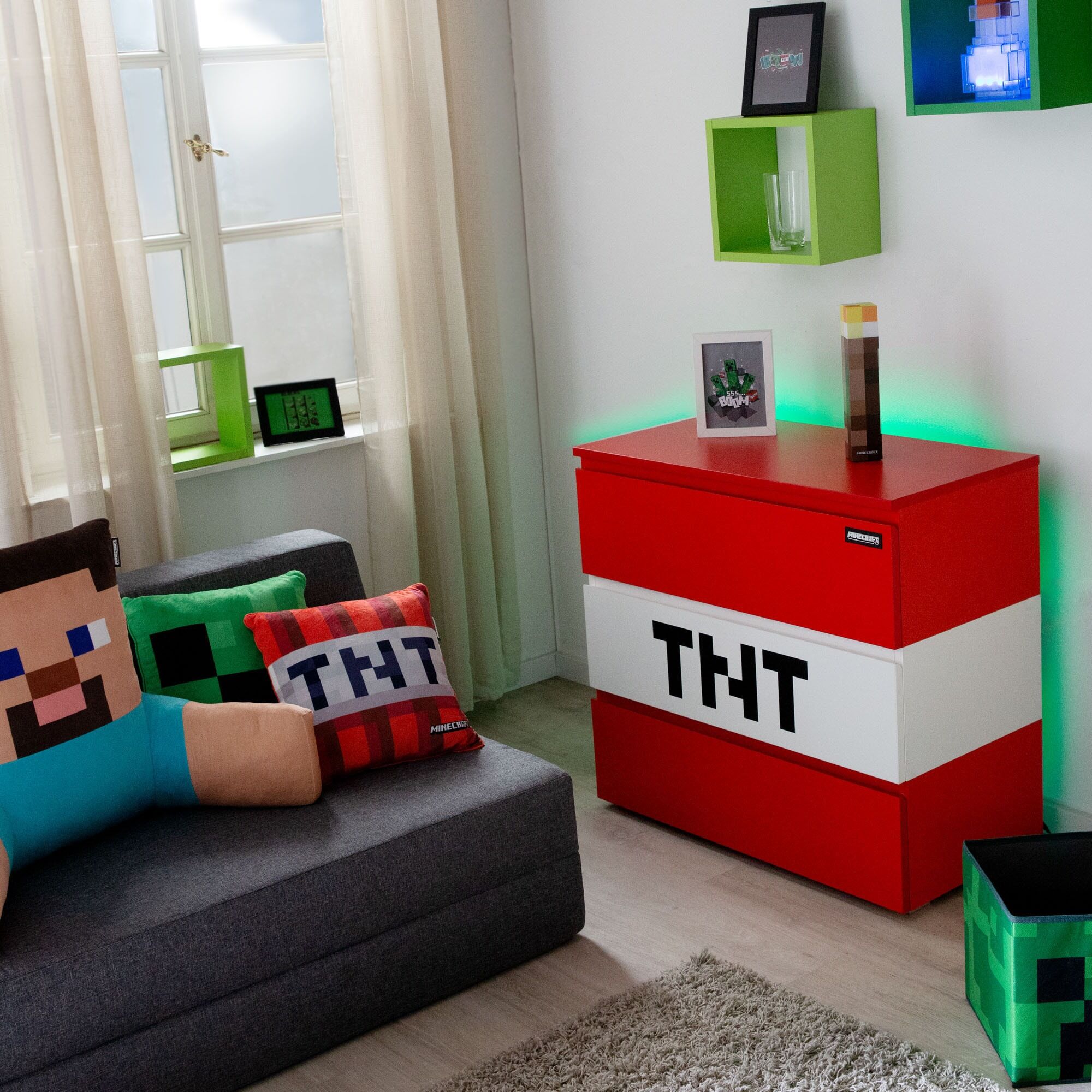 Kommode PHOENIX "Minecraft TNT Kommode", rot (rot, weiß), B:80cm H:77cm T:41,5cm, Holzwerkstoff, Sideboards, Kommode, inkl Beleuchtung rot, weiß B/H/T: 80cm x 77cm x 41,5cm, 3 Stk., Kiefer Tanne