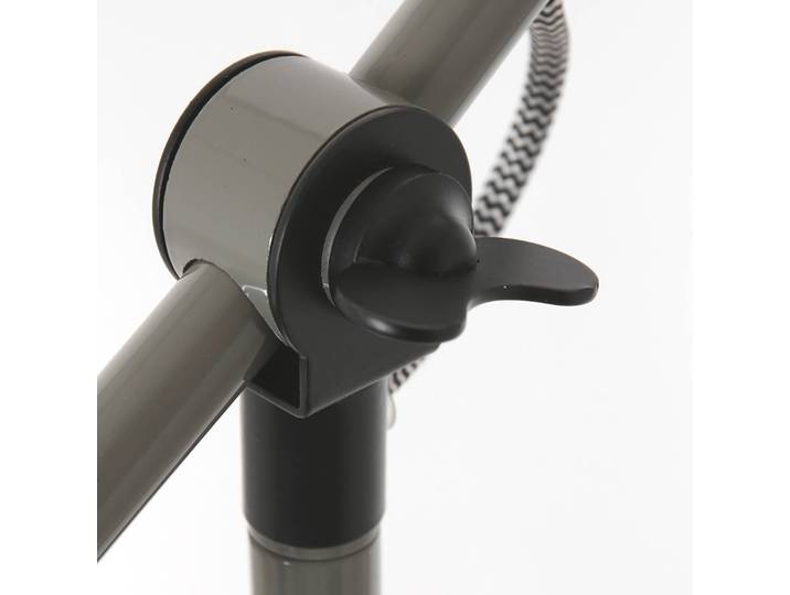Steinhauer Stehlampe Nové, grün, für Wohn- / Esszimmer, Metall, Industrielles Design, Stehlampe