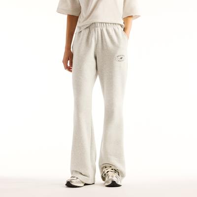 Sweathose NEW BALANCE "REIMAGINED FLEECE PANT", Damen, Gr. M, N-Gr, grau (ash heather (ahh)), Obermaterial: 60% Baumwolle, 40% Polyester, Hosen Sweathose, für Erwachsene, lange Hosenform, mit klarer Linienführung